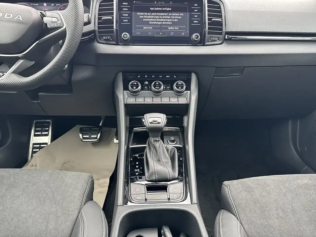 Skoda Karoq - Thumbnail 7