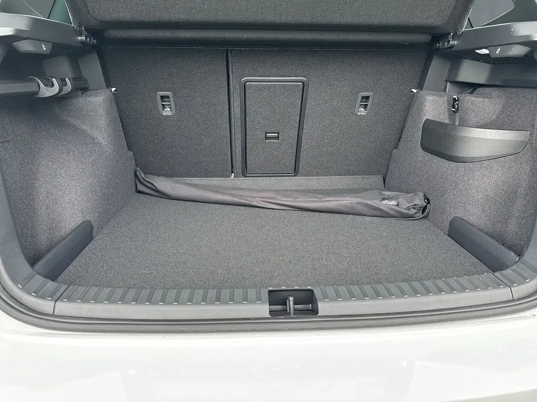 Skoda Karoq - Thumbnail 9