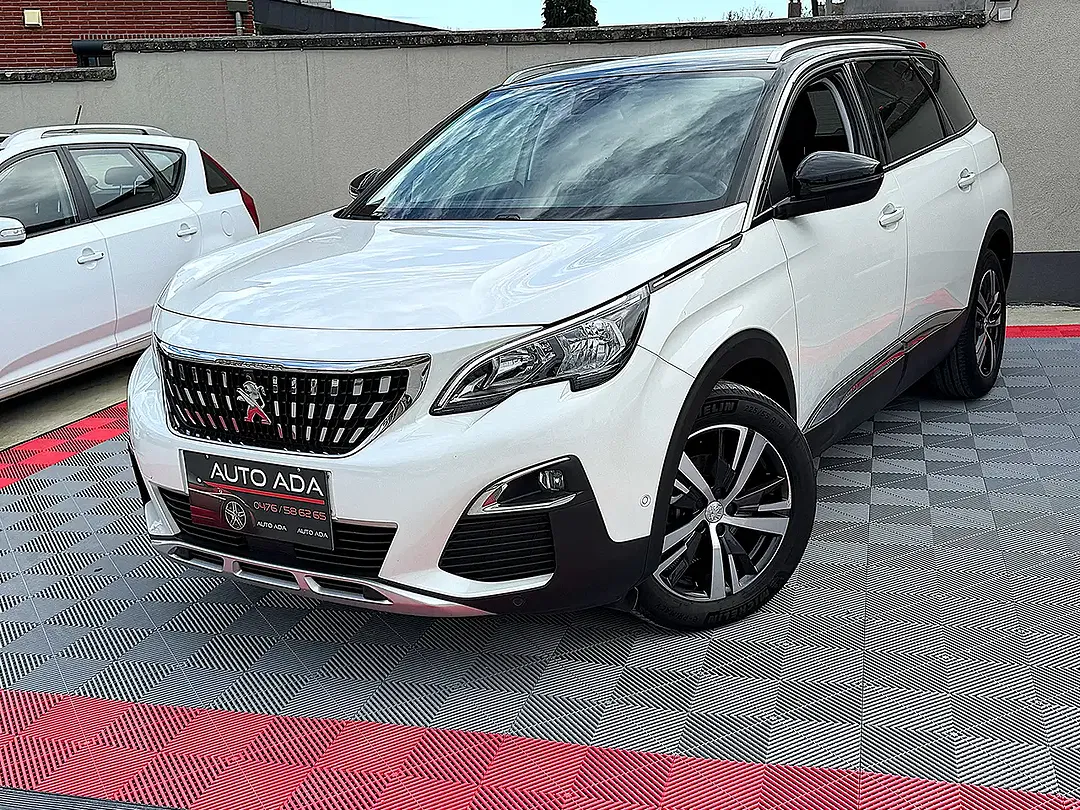 Peugeot 5008 - Thumbnail 2
