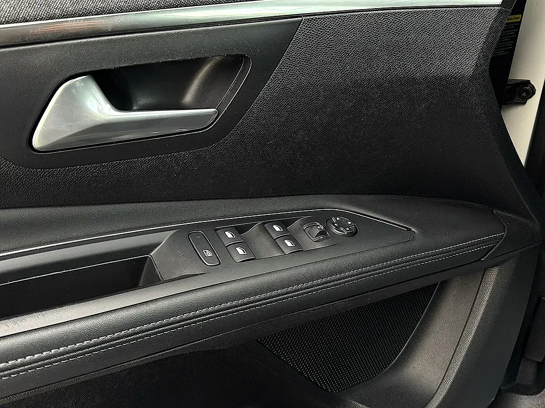 Peugeot 5008 - Thumbnail 20