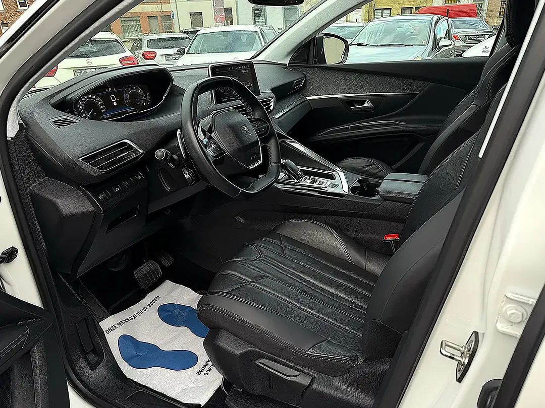 Peugeot 5008 - Thumbnail 8