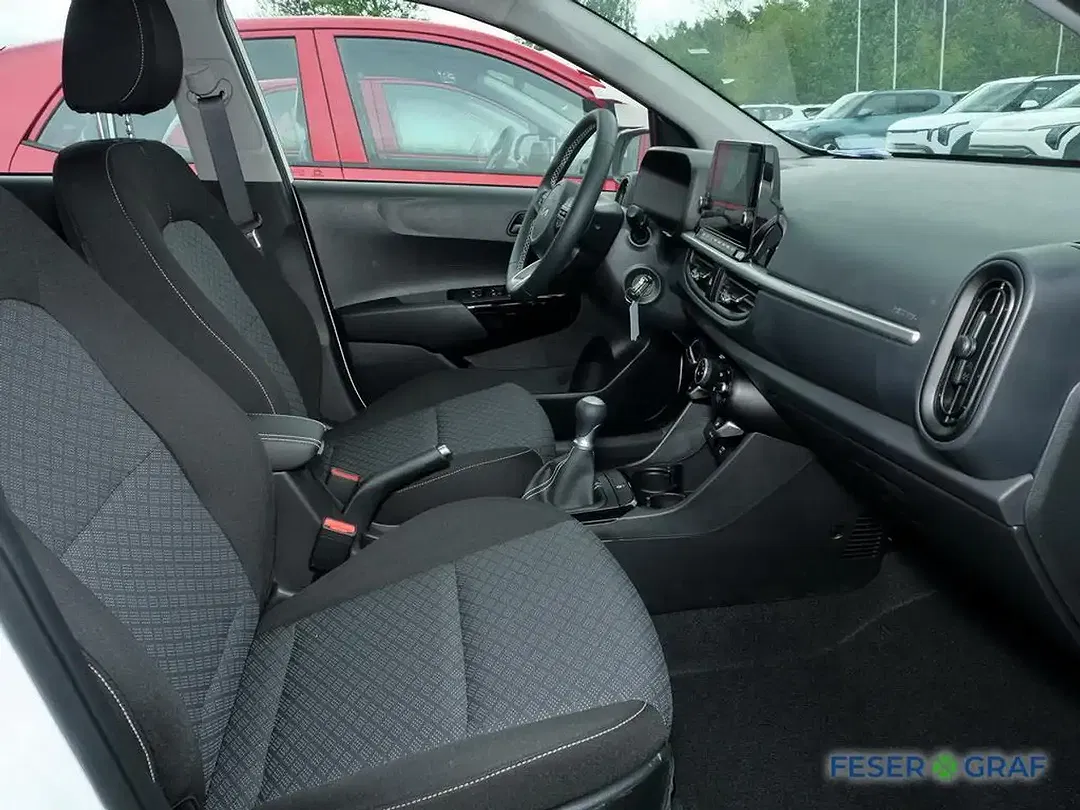 Kia Picanto - Thumbnail 4