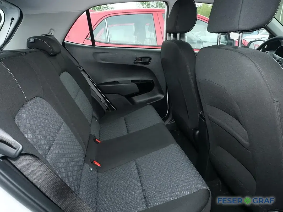 Kia Picanto - Thumbnail 5