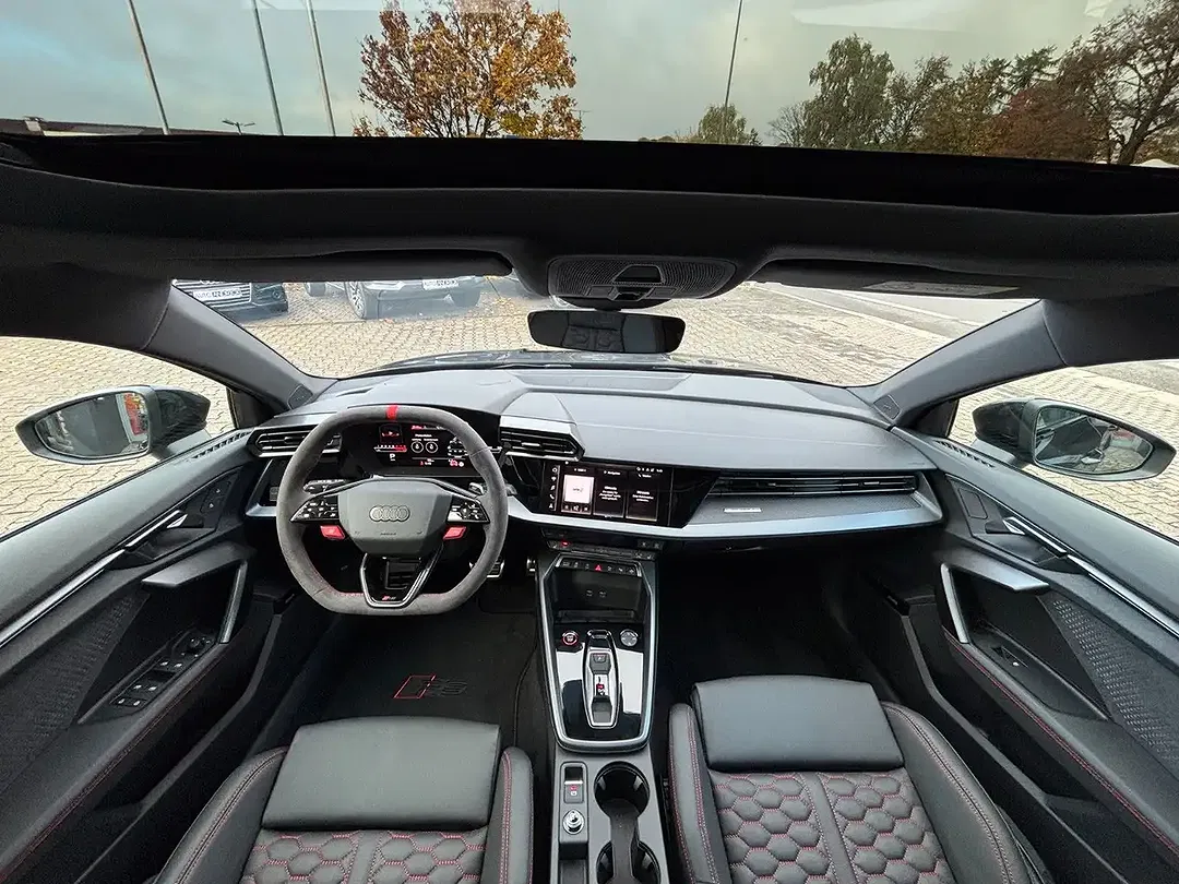 Audi RS3 - Thumbnail 16