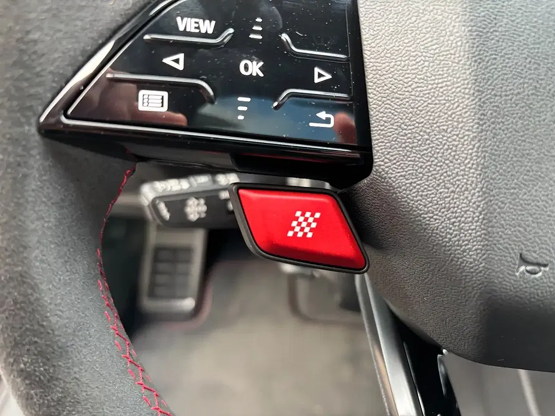 Audi RS3 - Thumbnail 18