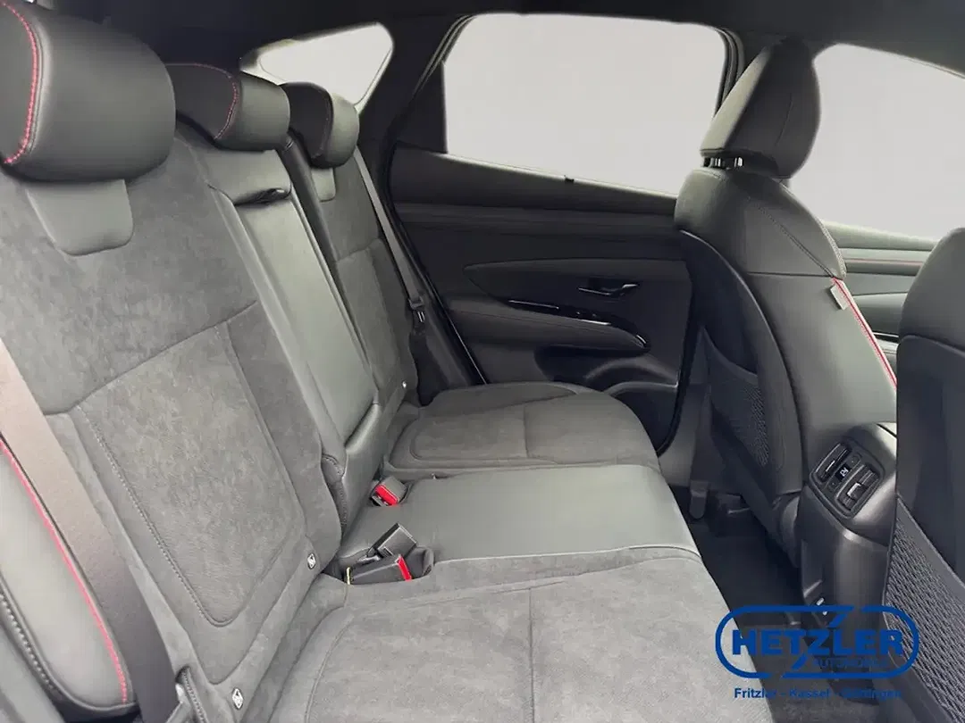 Hyundai TUCSON - Thumbnail 13