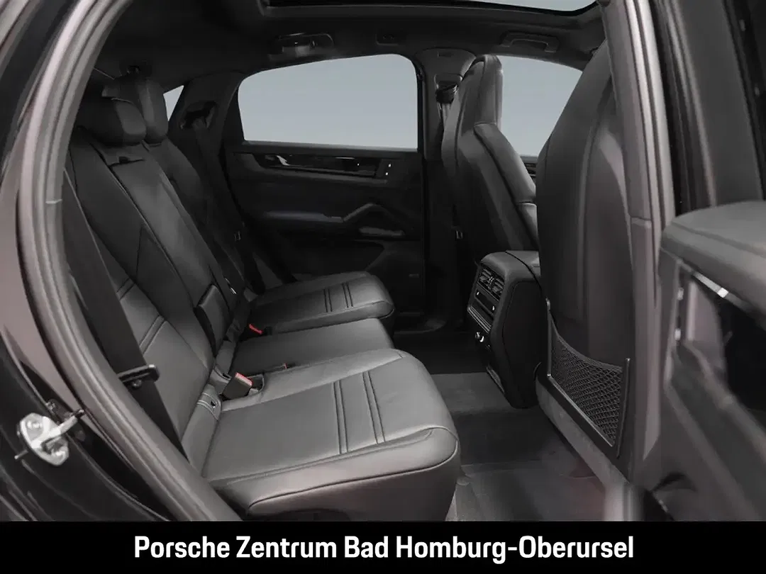 Porsche Cayenne - Thumbnail 8