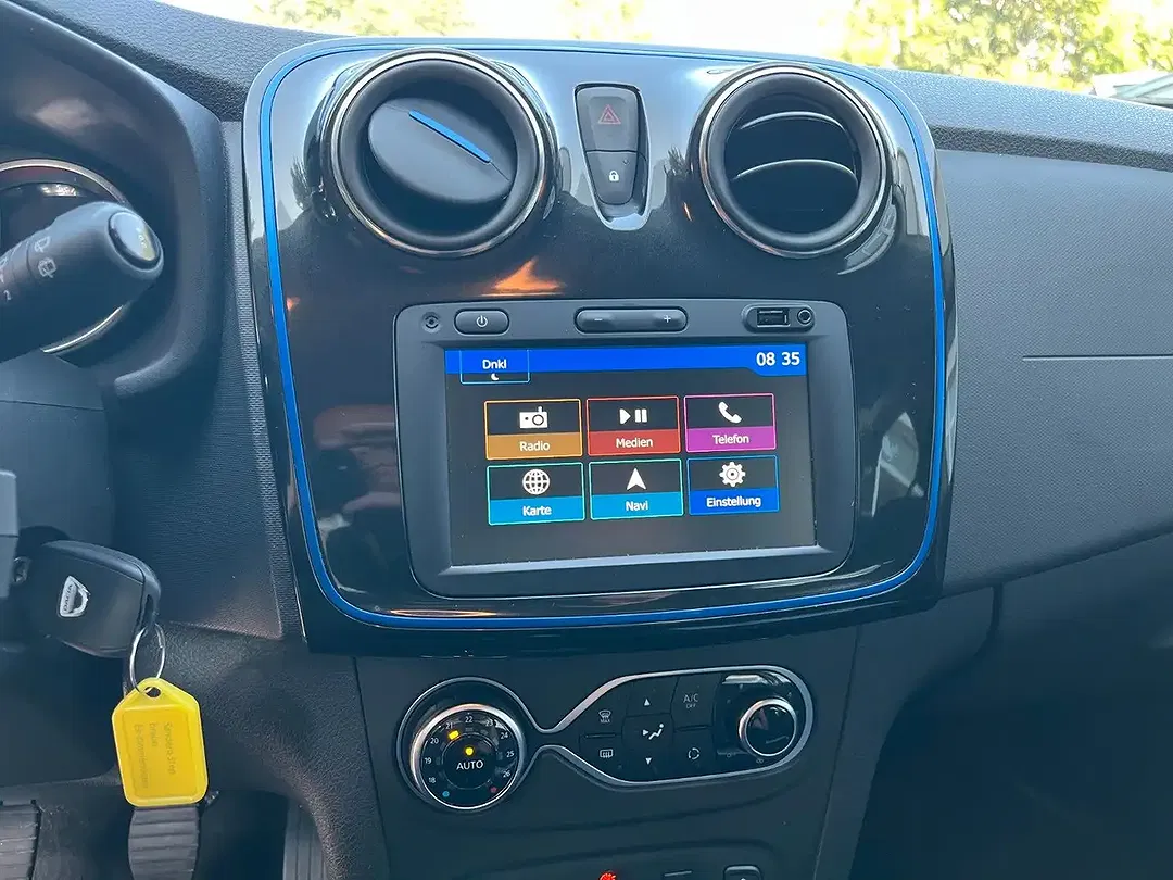Dacia Sandero - Thumbnail 12
