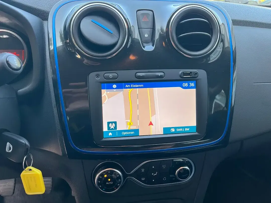 Dacia Sandero - Thumbnail 13