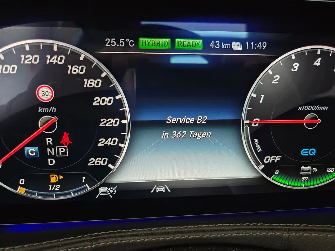 Mercedes-Benz S 560 - Thumbnail 11