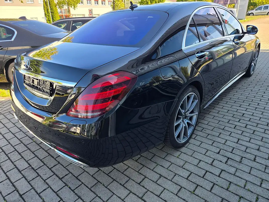 Mercedes-Benz S 560 - Thumbnail 2