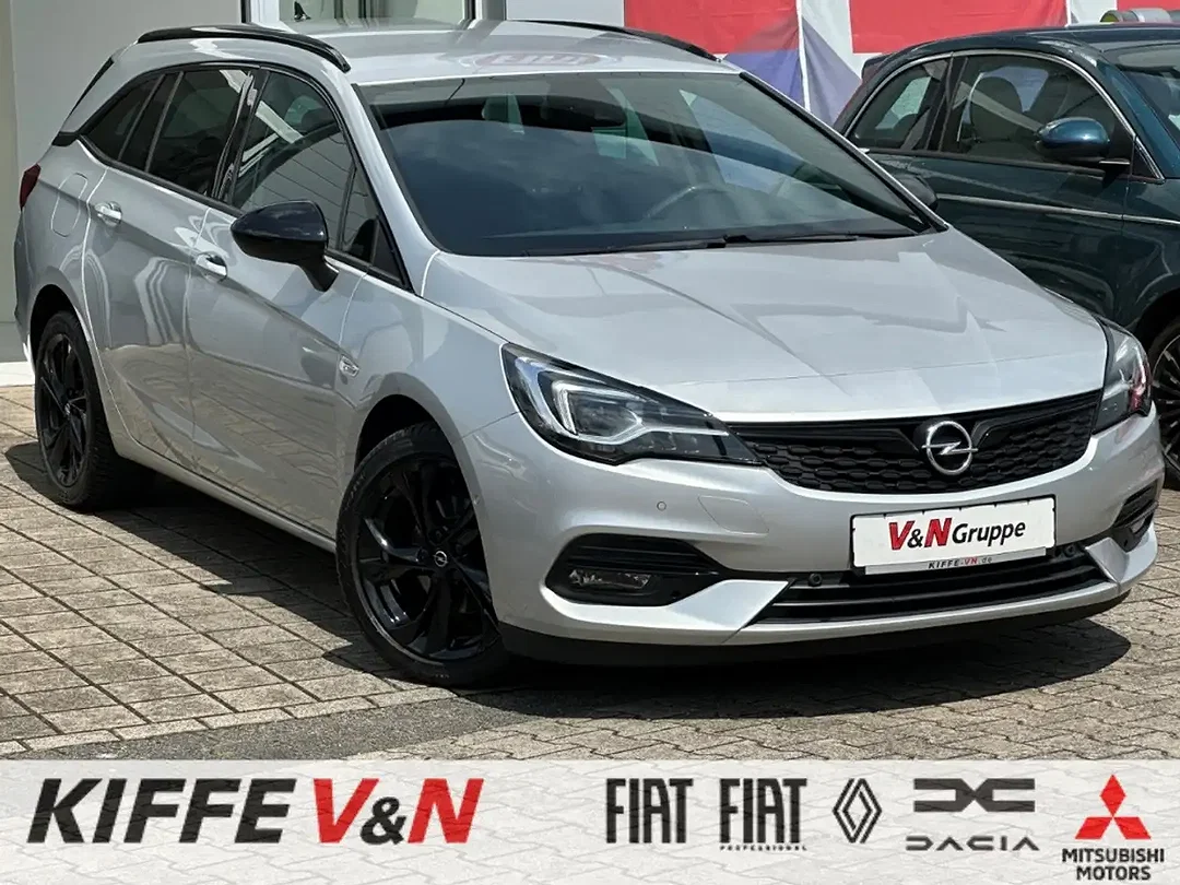 Opel Astra - Afbeelding 1