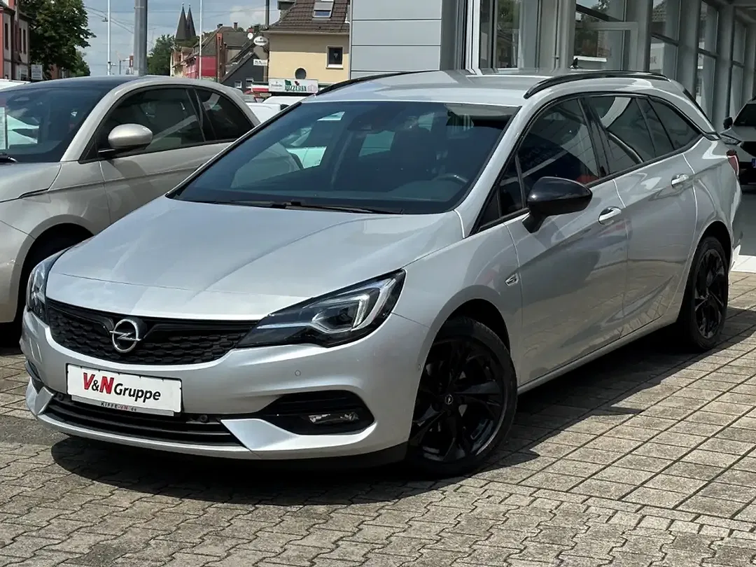 Opel Astra - Thumbnail 3
