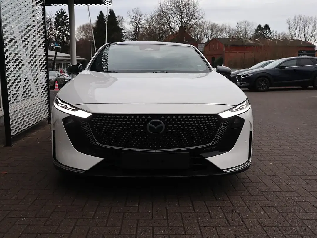 Mazda 6e - Thumbnail 7