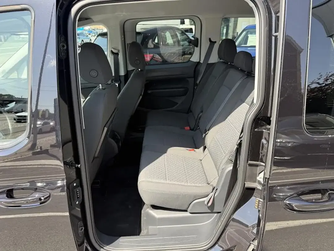 Ford Tourneo Connect - Thumbnail 11