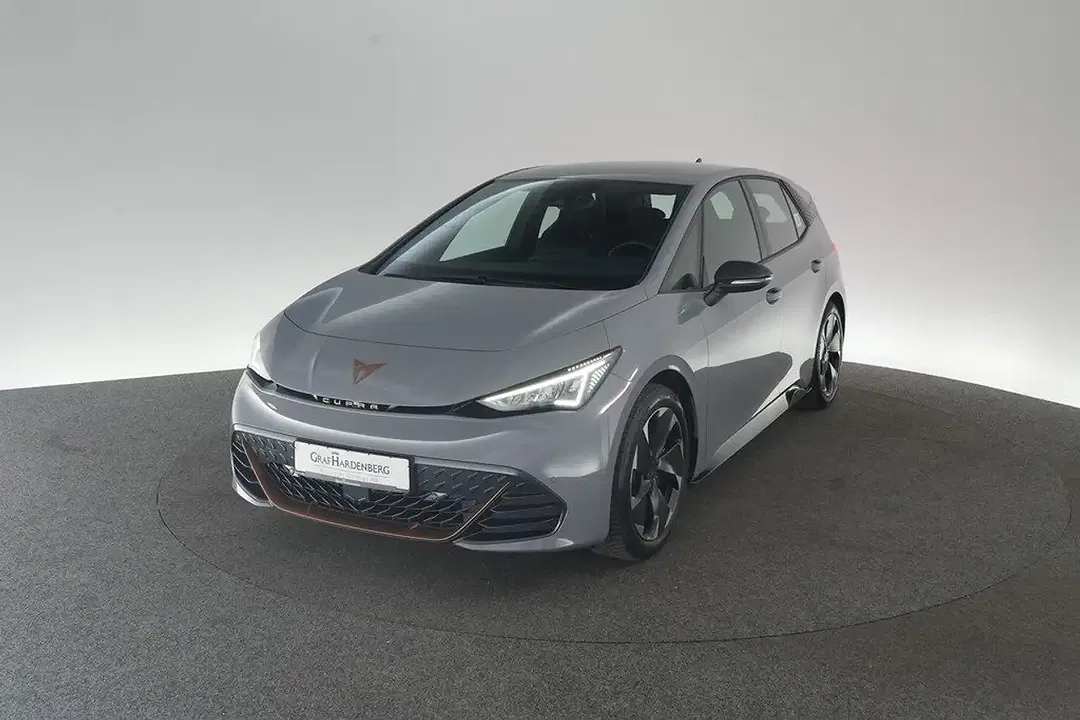 CUPRA Born - Thumbnail 1