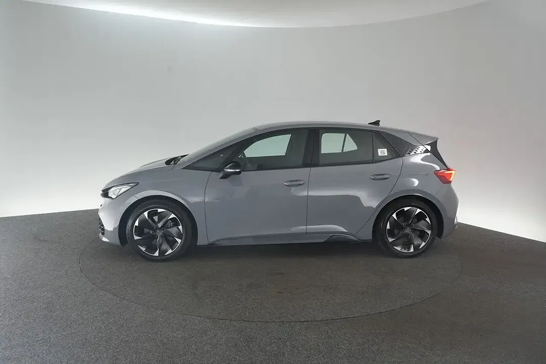 CUPRA Born - Thumbnail 5