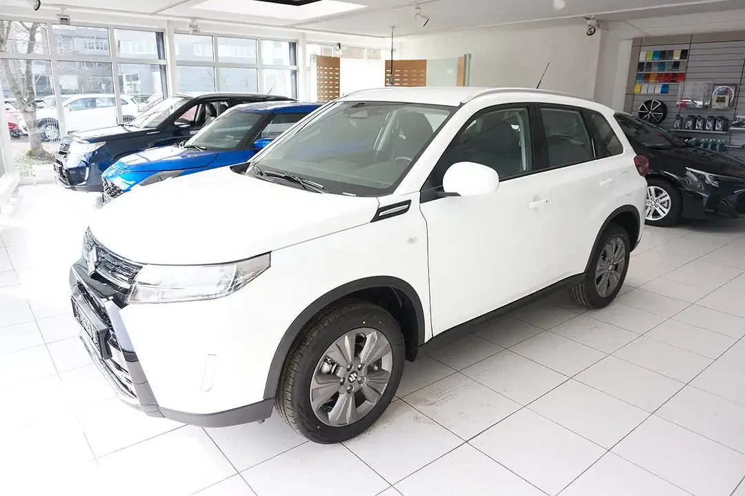 Suzuki Vitara - Thumbnail 3