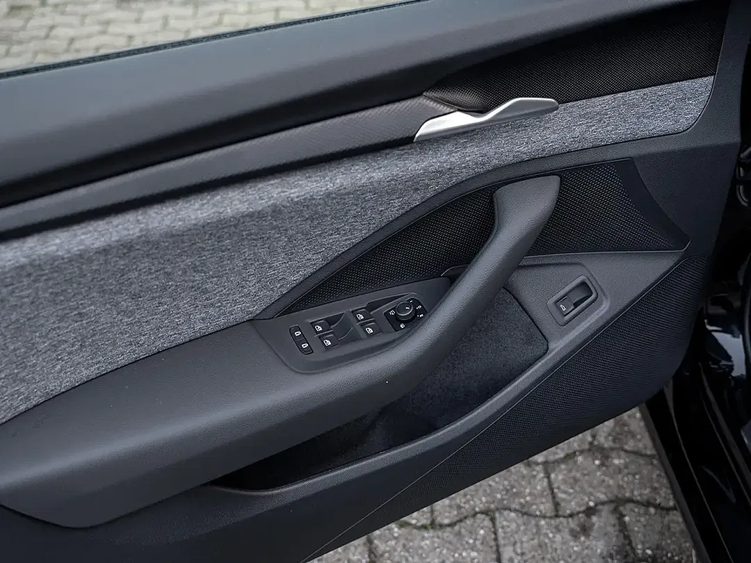 Skoda Superb - Thumbnail 14