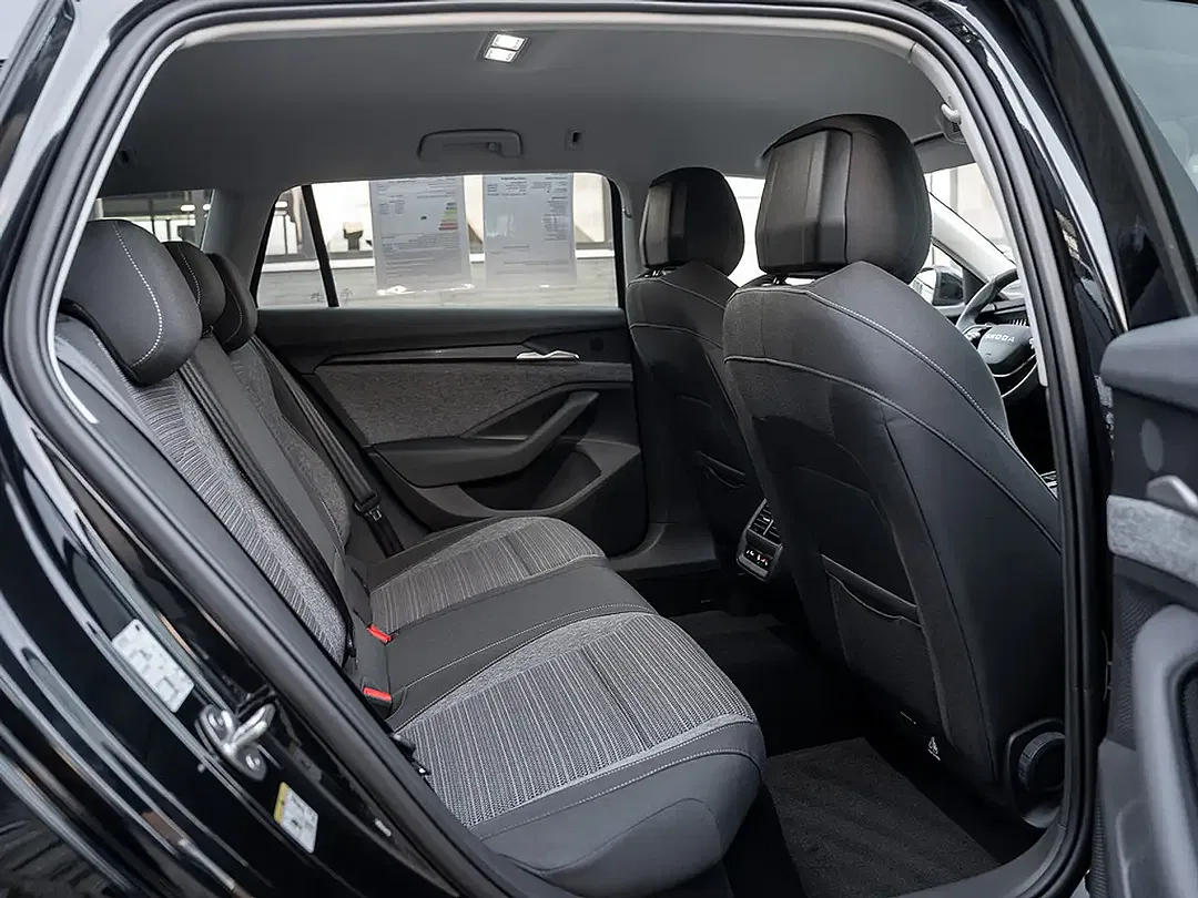 Skoda Superb - Thumbnail 4