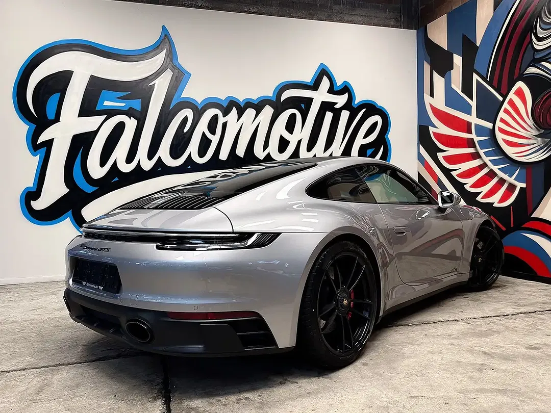 Porsche 992 - Thumbnail 11