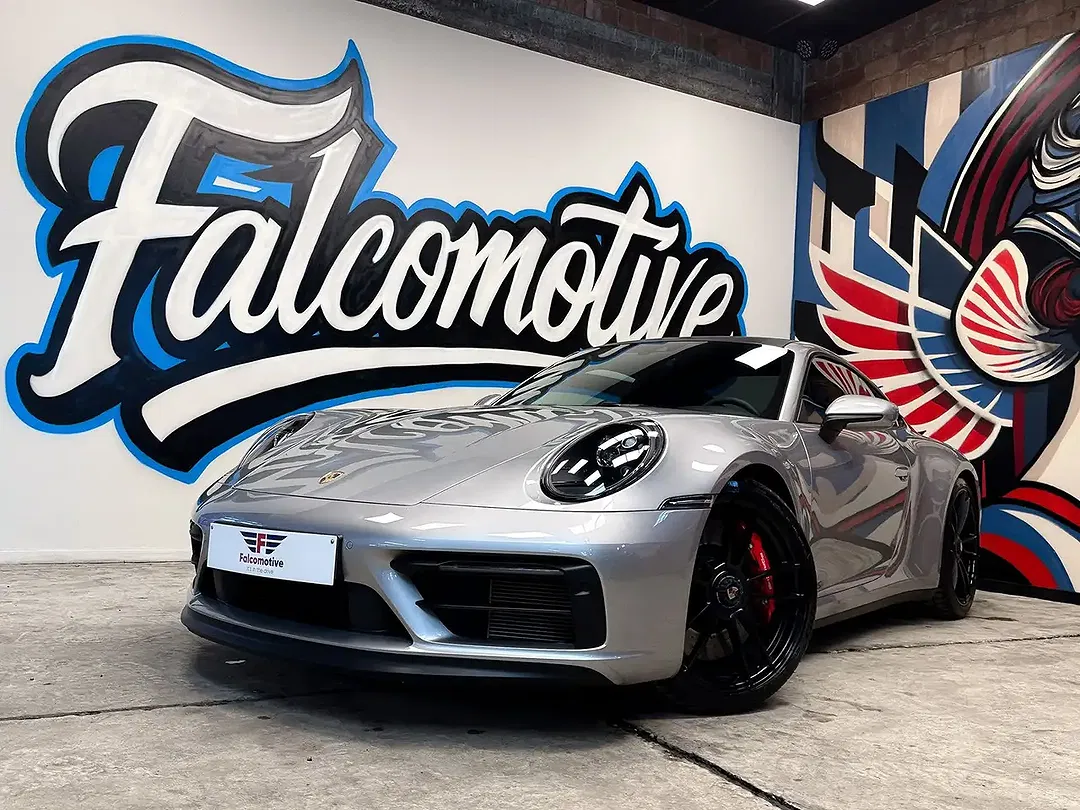 Porsche 992 - Thumbnail 5