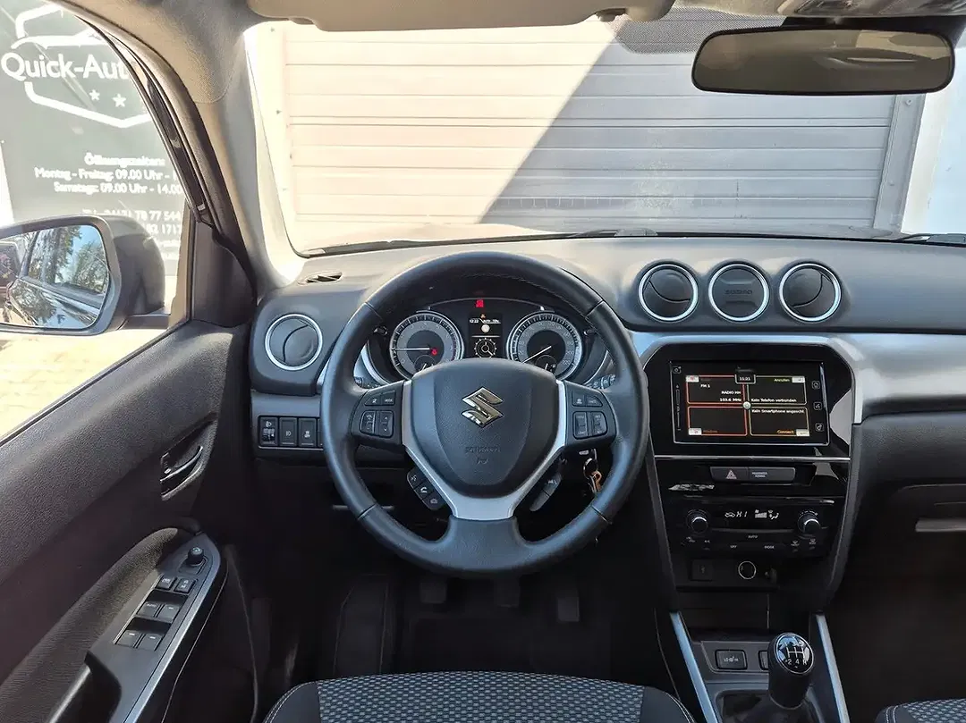 Suzuki Vitara - Thumbnail 14