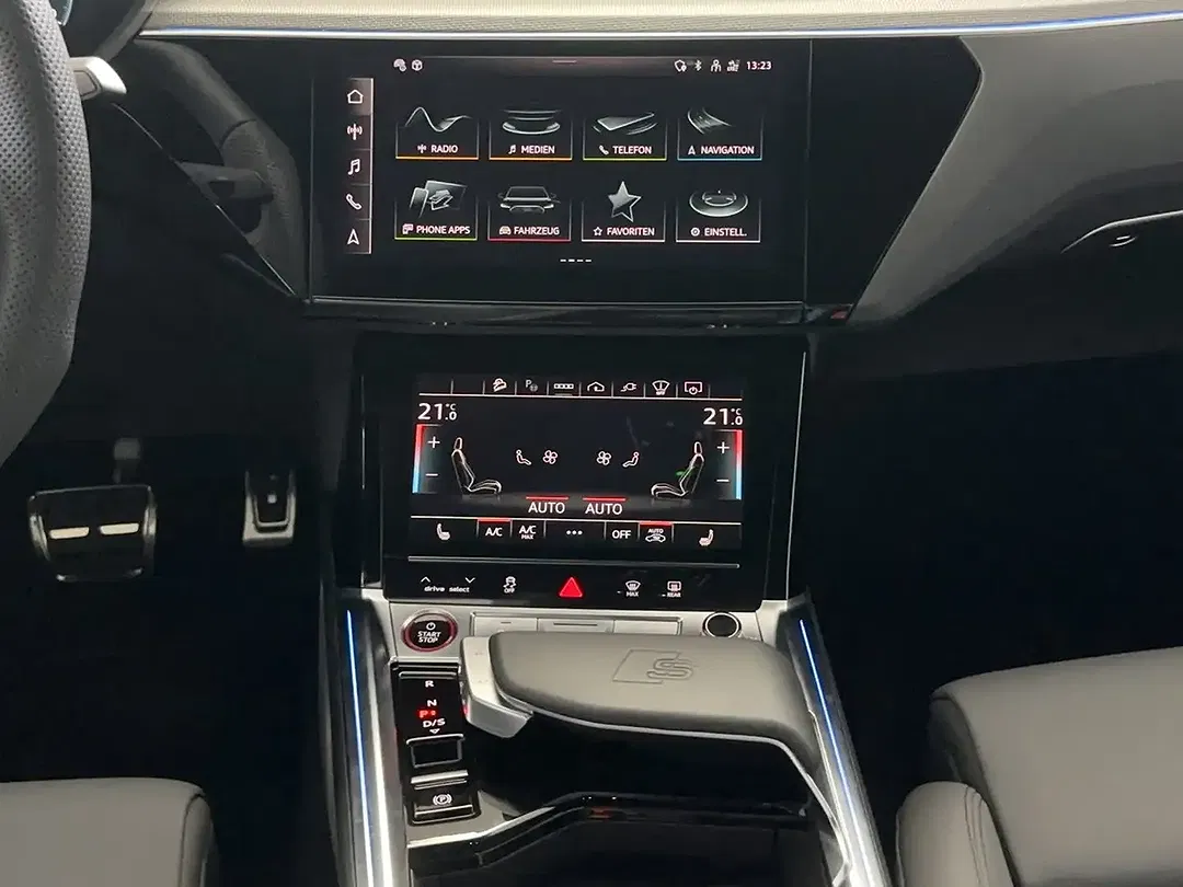 Audi SQ8 - Thumbnail 11