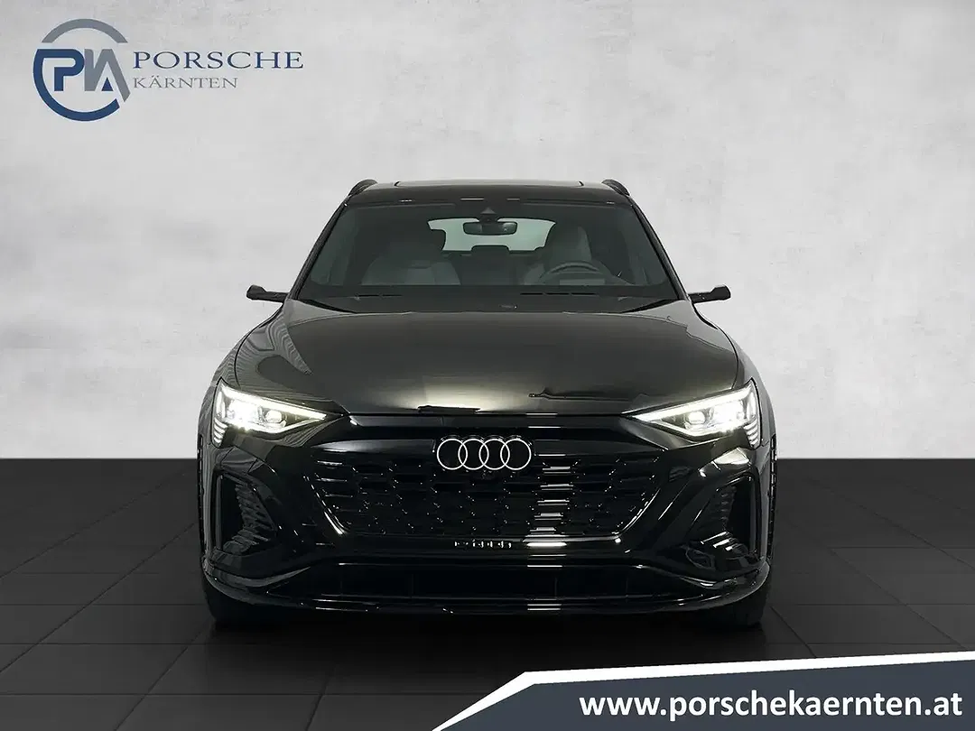 Audi SQ8 - Thumbnail 2