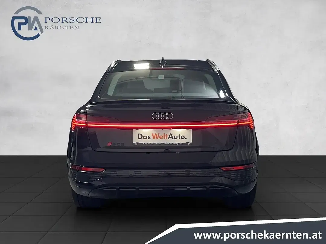 Audi SQ8 - Thumbnail 5
