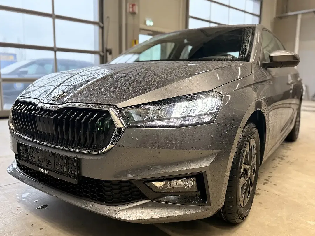 Skoda Fabia - Thumbnail 1
