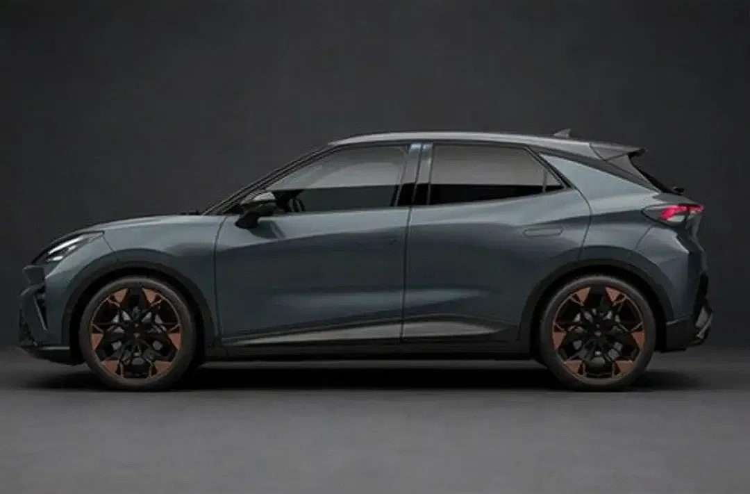 CUPRA Raval - Thumbnail 3