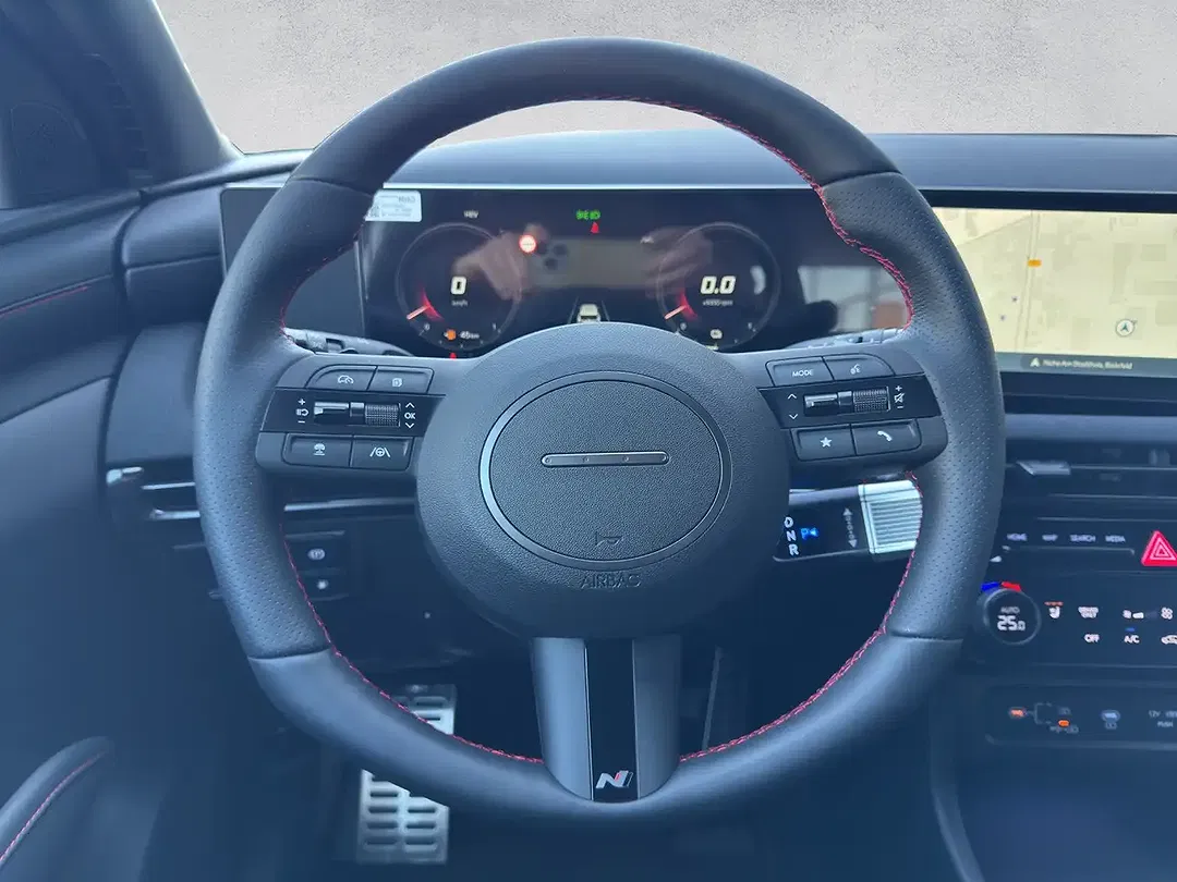 Hyundai TUCSON - Thumbnail 9