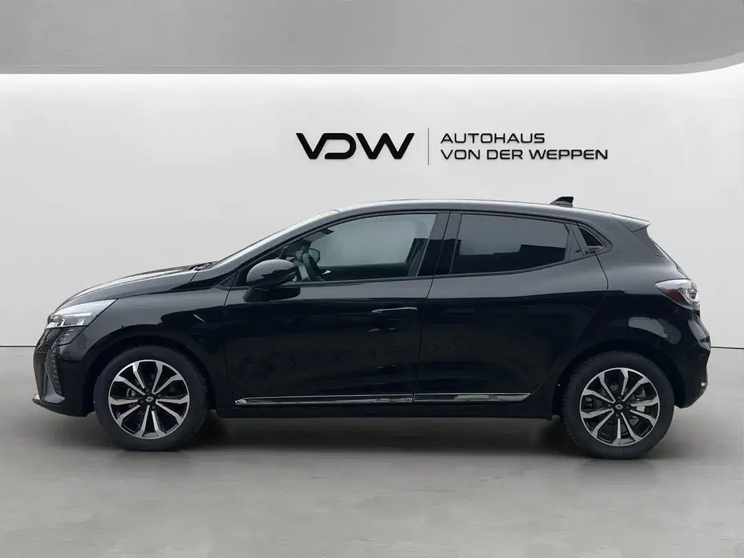Renault Clio - Thumbnail 3