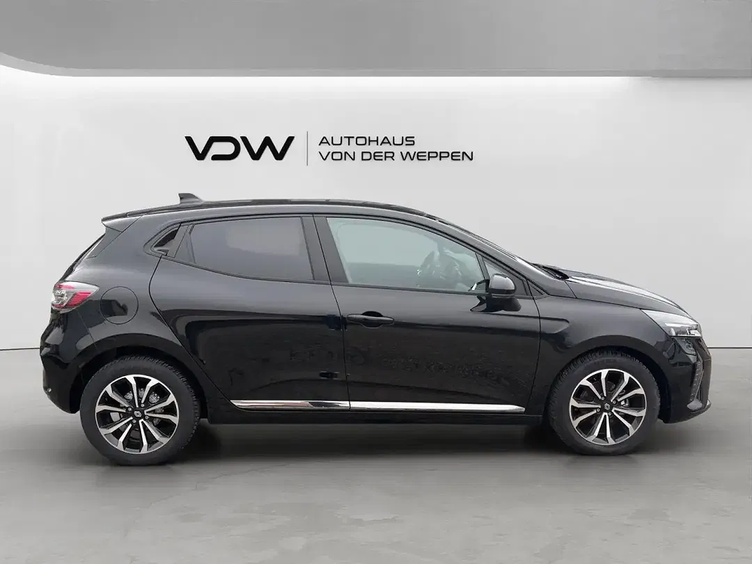 Renault Clio - Thumbnail 9