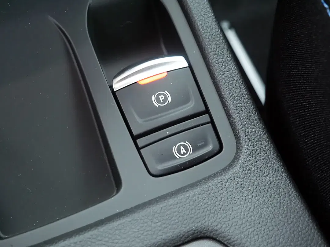 Renault Clio - Thumbnail 14