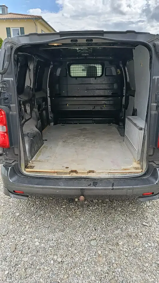Opel Vivaro - Thumbnail 15