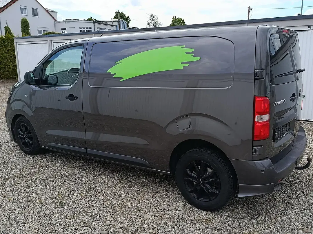 Opel Vivaro - Thumbnail 6
