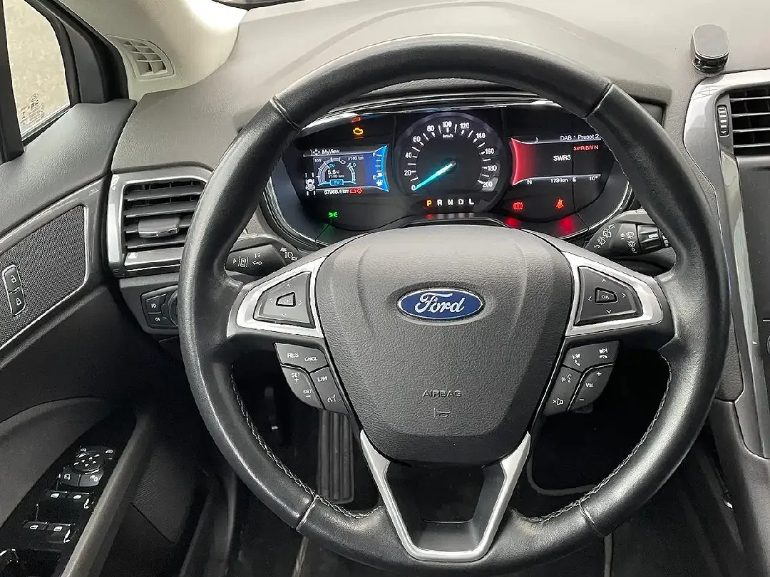 Ford Mondeo - Thumbnail 13