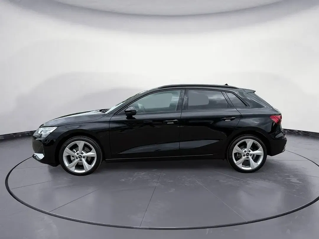 Audi A3 - Thumbnail 3
