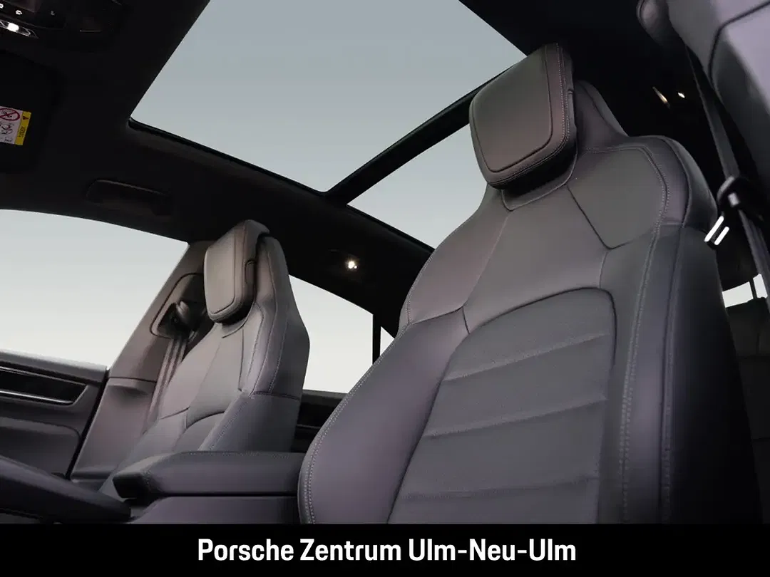 Porsche Macan - Thumbnail 5