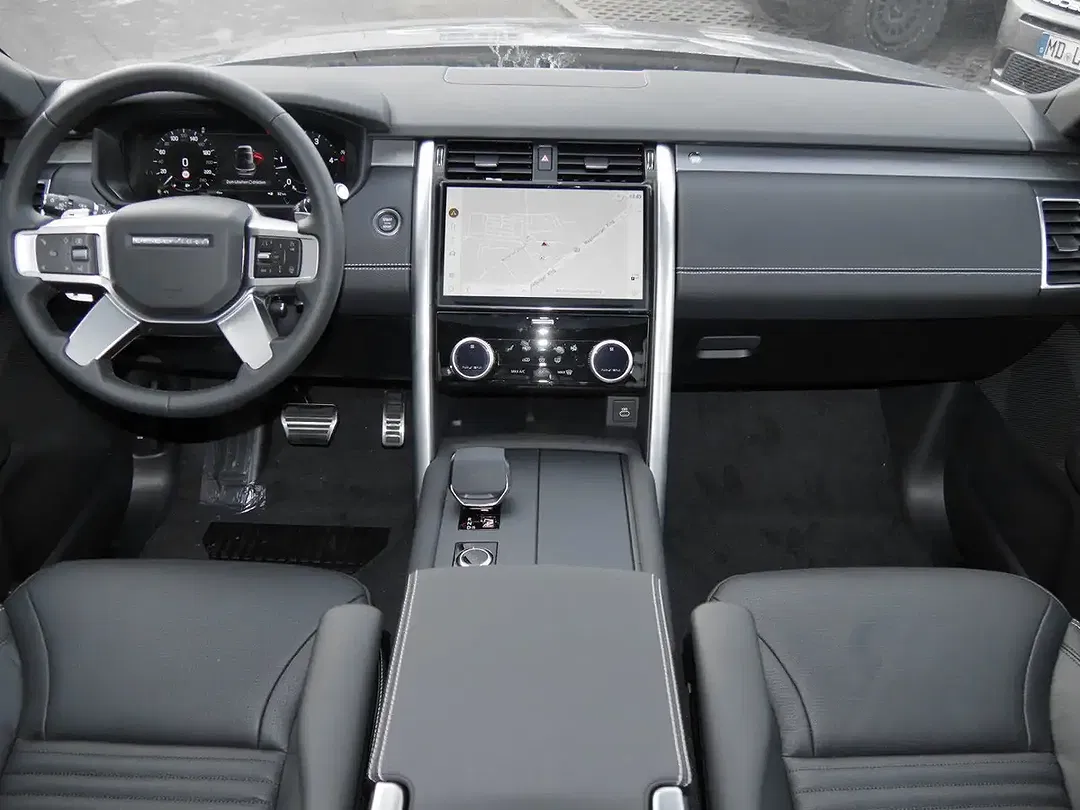 Land Rover Discovery - Thumbnail 4