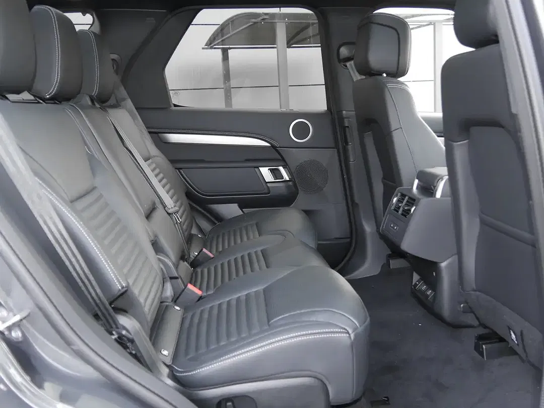 Land Rover Discovery - Thumbnail 5