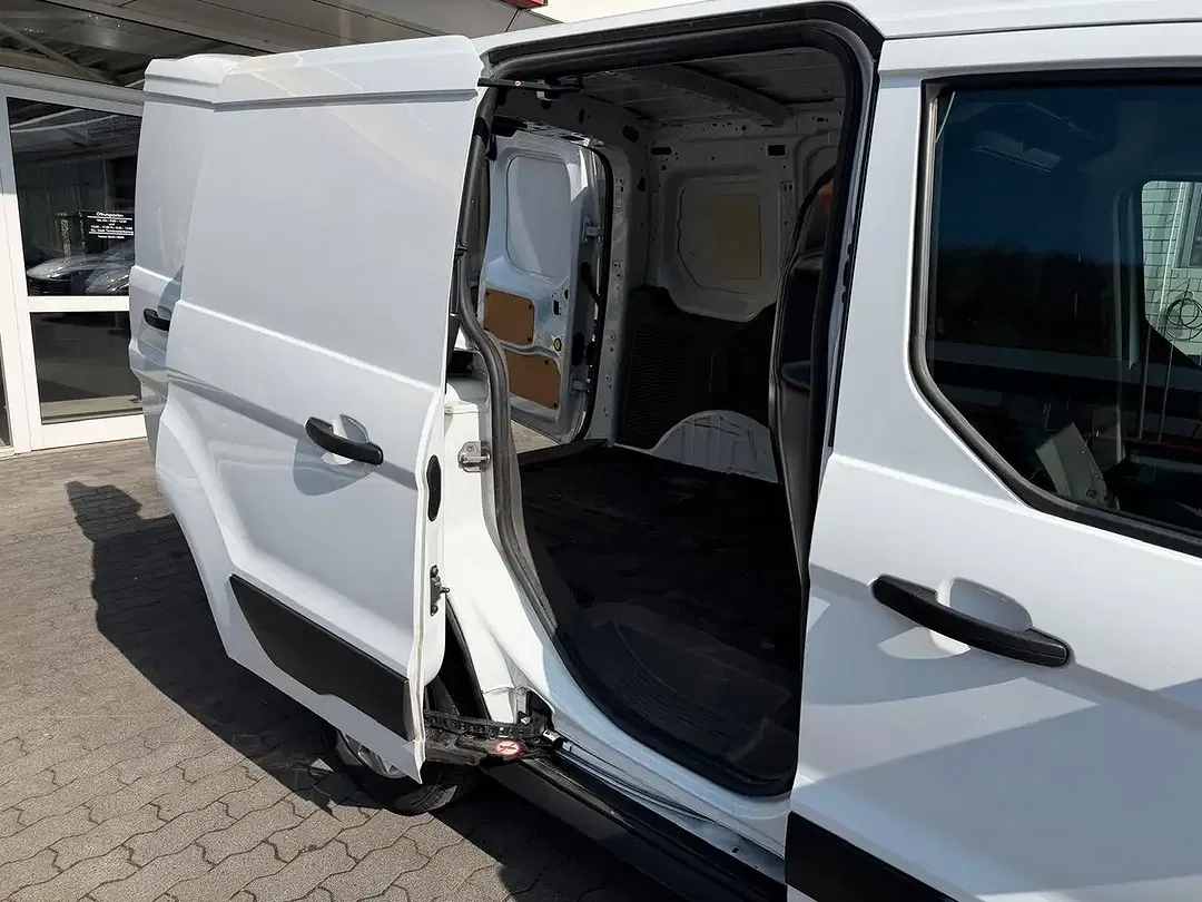 Ford Transit Connect - Thumbnail 13