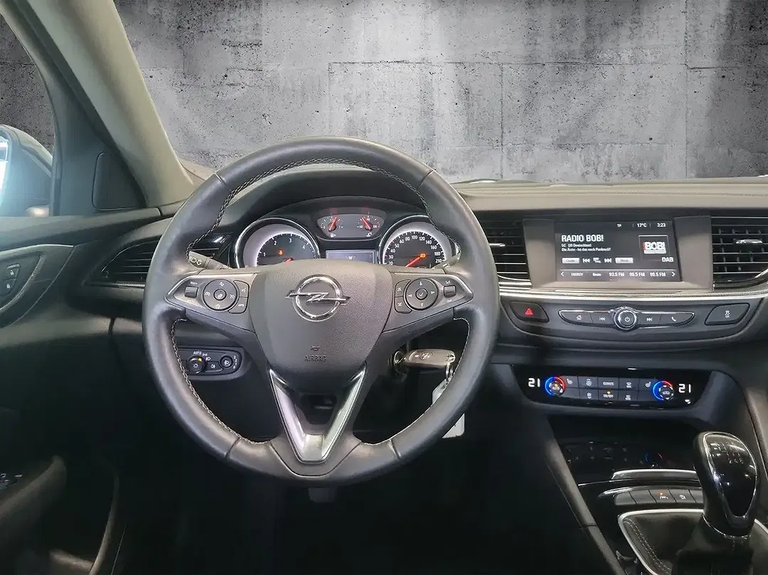 Opel Insignia - Thumbnail 12