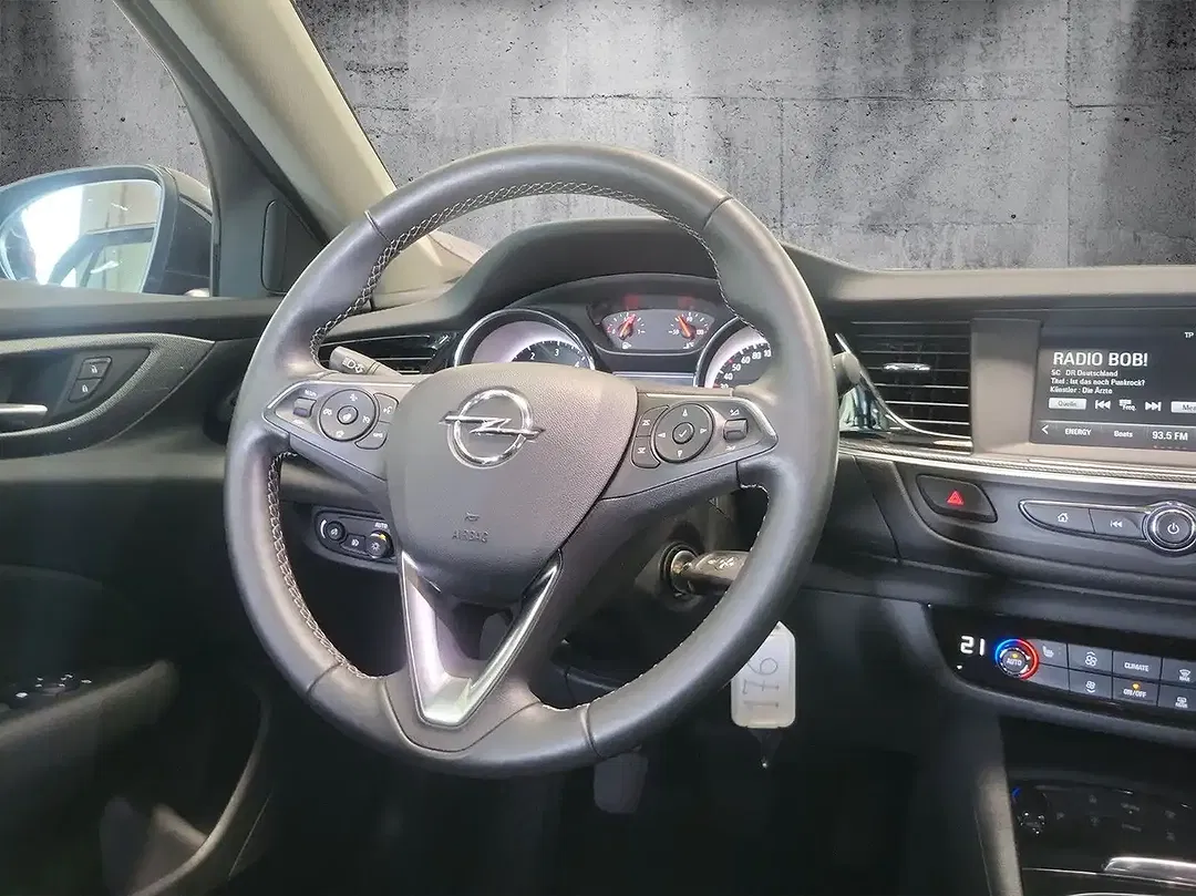 Opel Insignia - Thumbnail 15