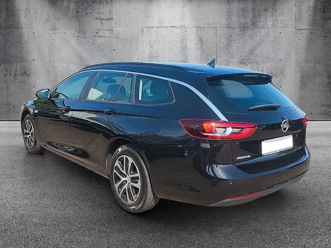 Opel Insignia - Thumbnail 3
