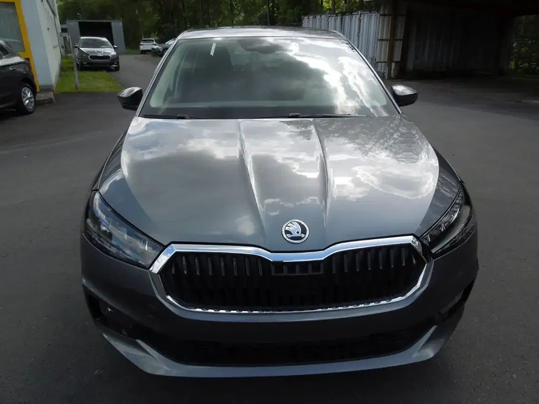 Skoda Fabia - Thumbnail 2