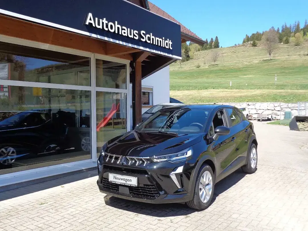 Mitsubishi ASX - Thumbnail 2