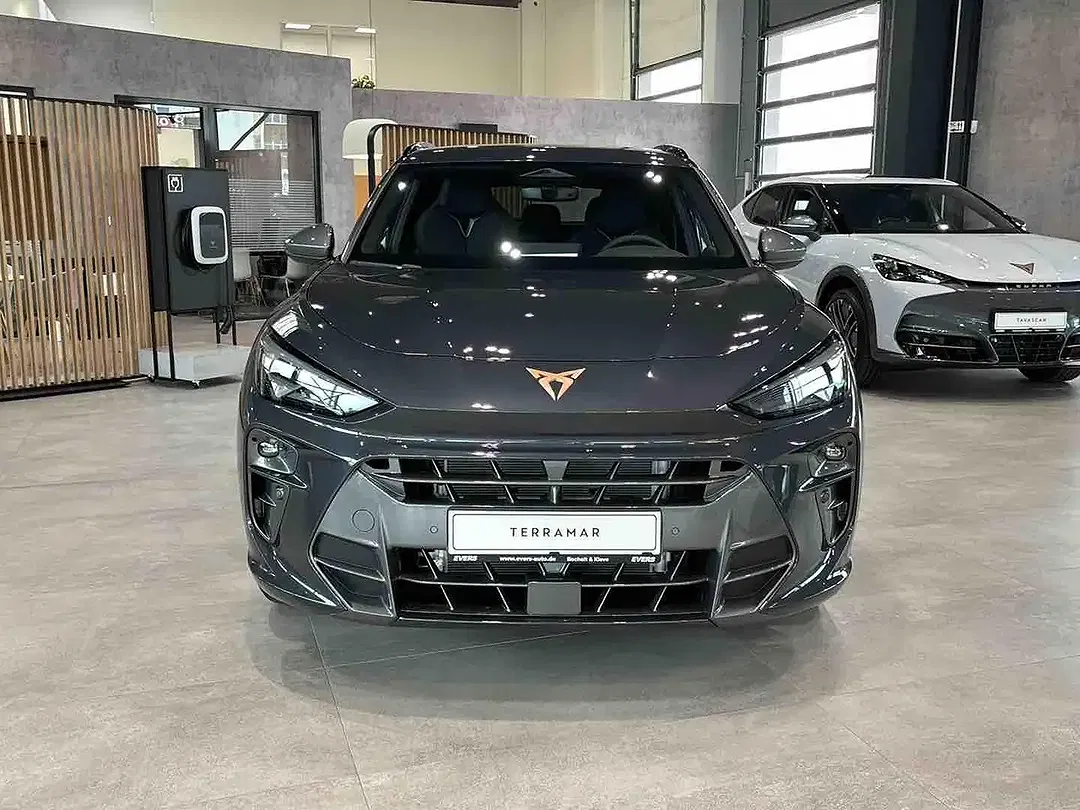 CUPRA Terramar - Thumbnail 2